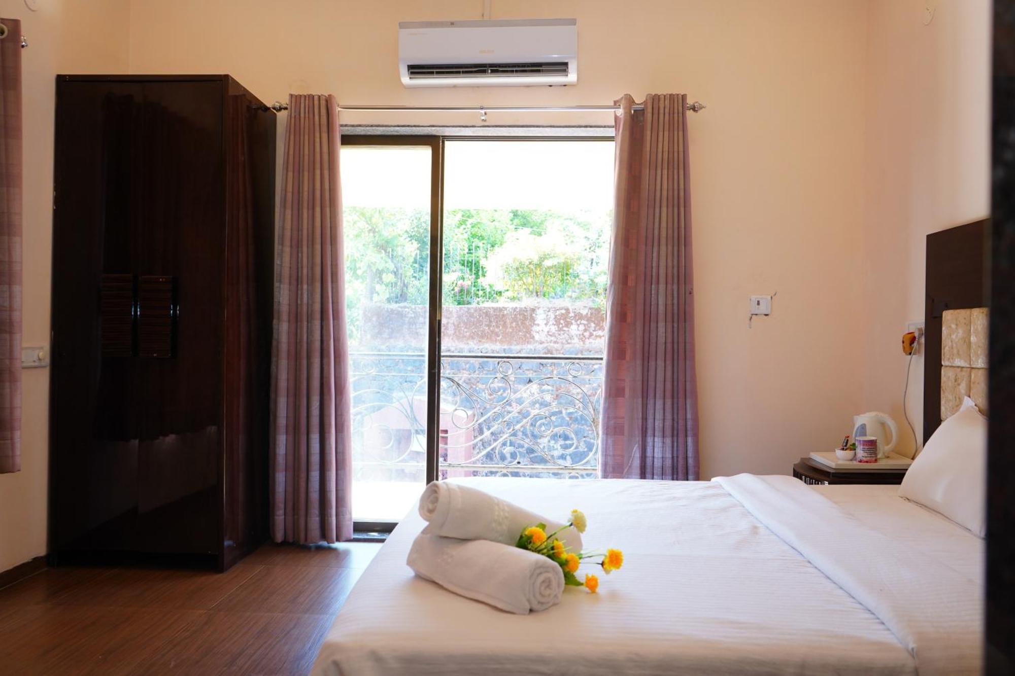 Bulverton Valley Villa ماهاباليشوار المظهر الخارجي الصورة